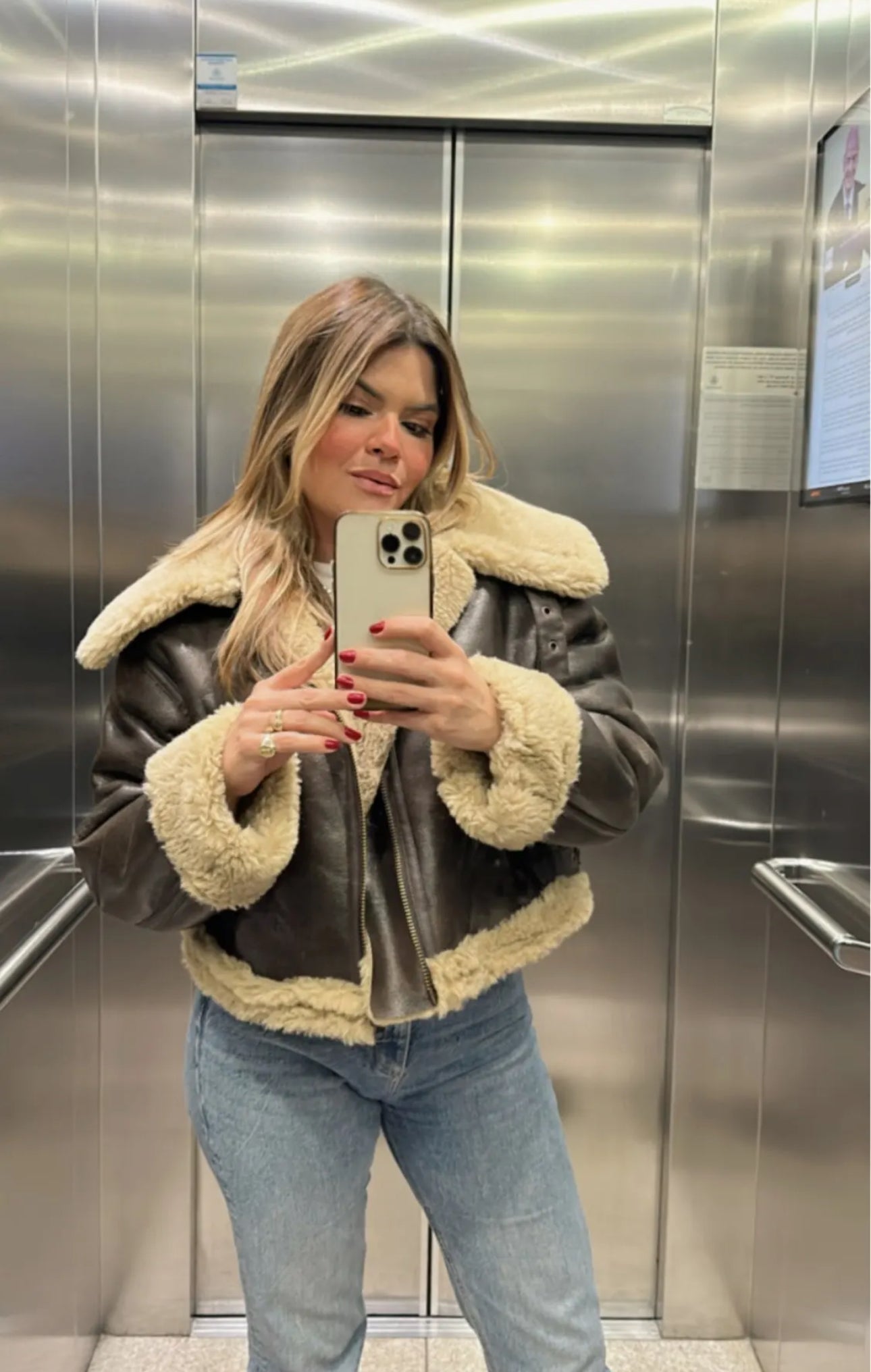 Jaqueta Feminina de Couro Plass
